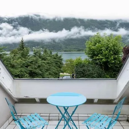 Bornetta Le Bout Du Lac Villa